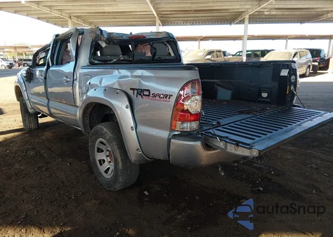2015 Toyota Tacoma Base V6 z USA, uszkodzony, nr VIN 3TMLU4ENXFM194684